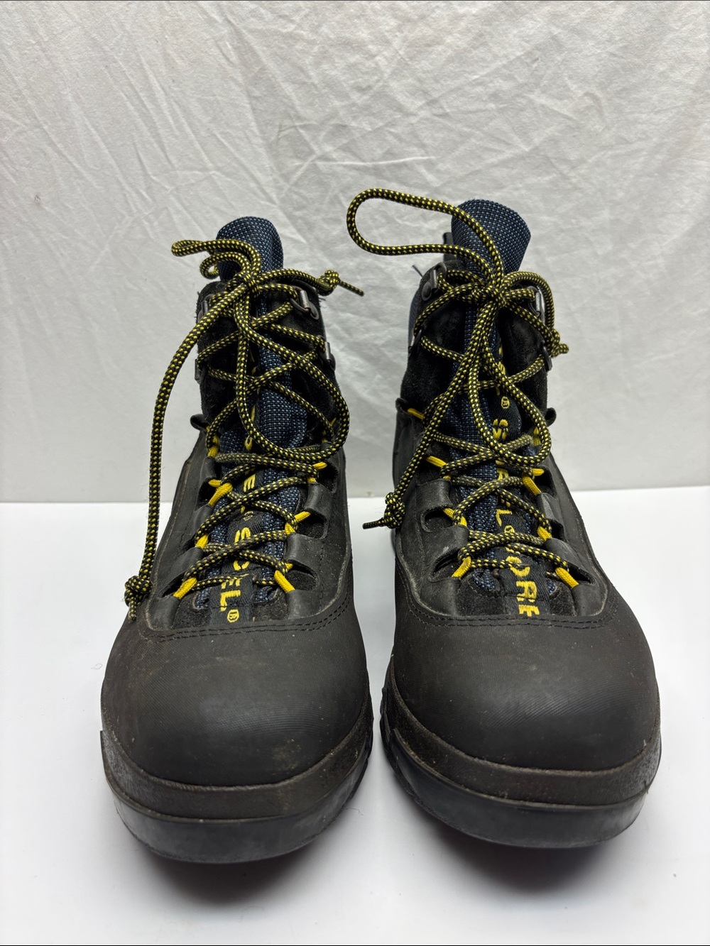 Sorel boots for men’s, SZ 9